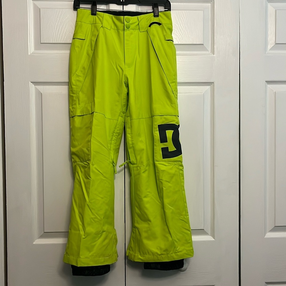 DC Lime youth Ski pants Size M